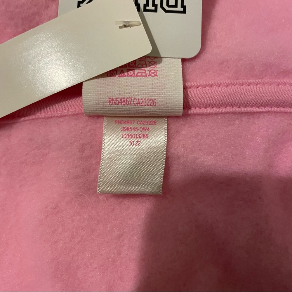VS. PINK original collection hoodie-X-large NWT - Picture 9 of 9